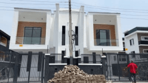 Cheap Apartments for Rent in Agungi, Lagos: A Realistic Price Guide