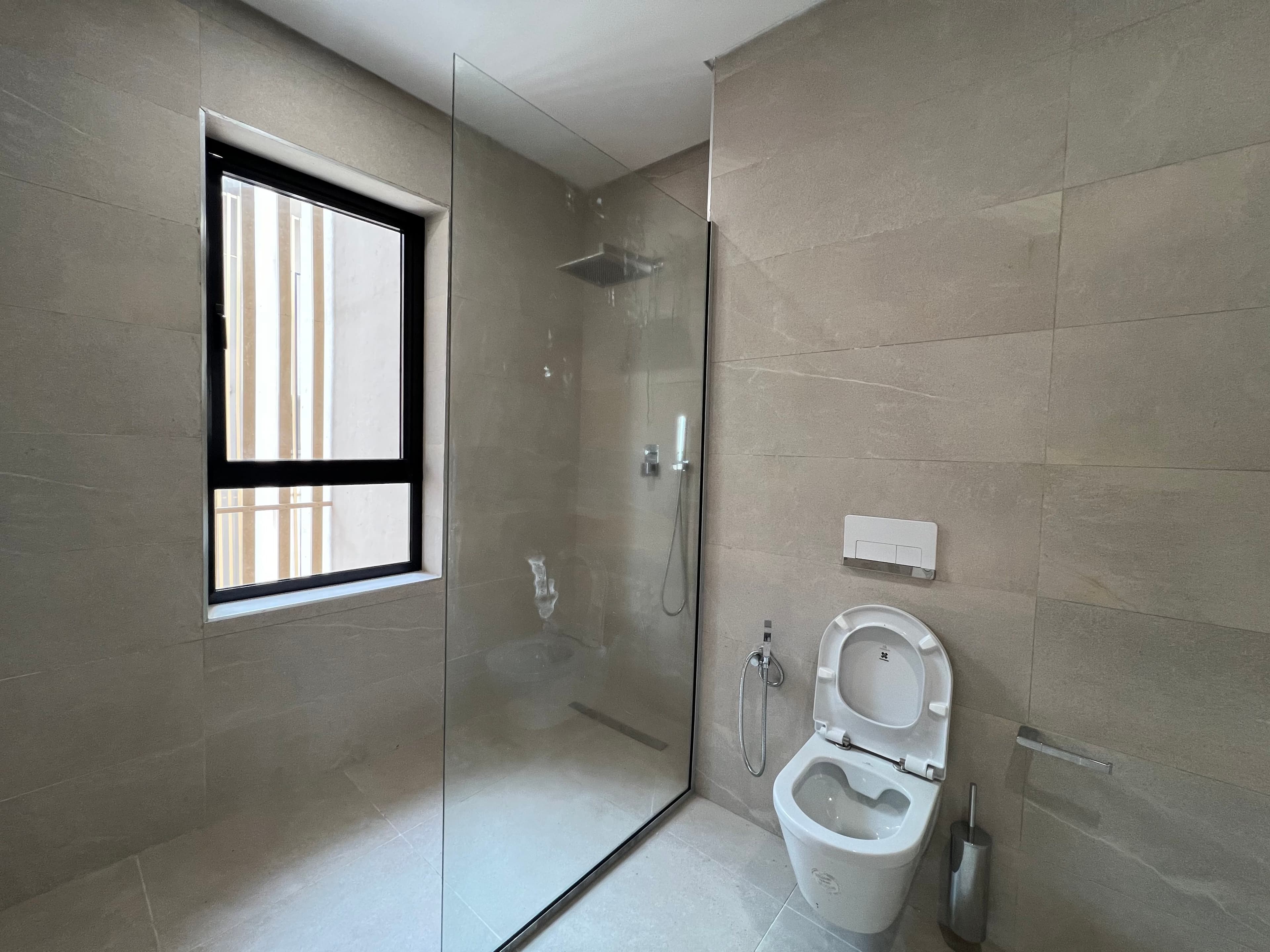 Gallery image - 13