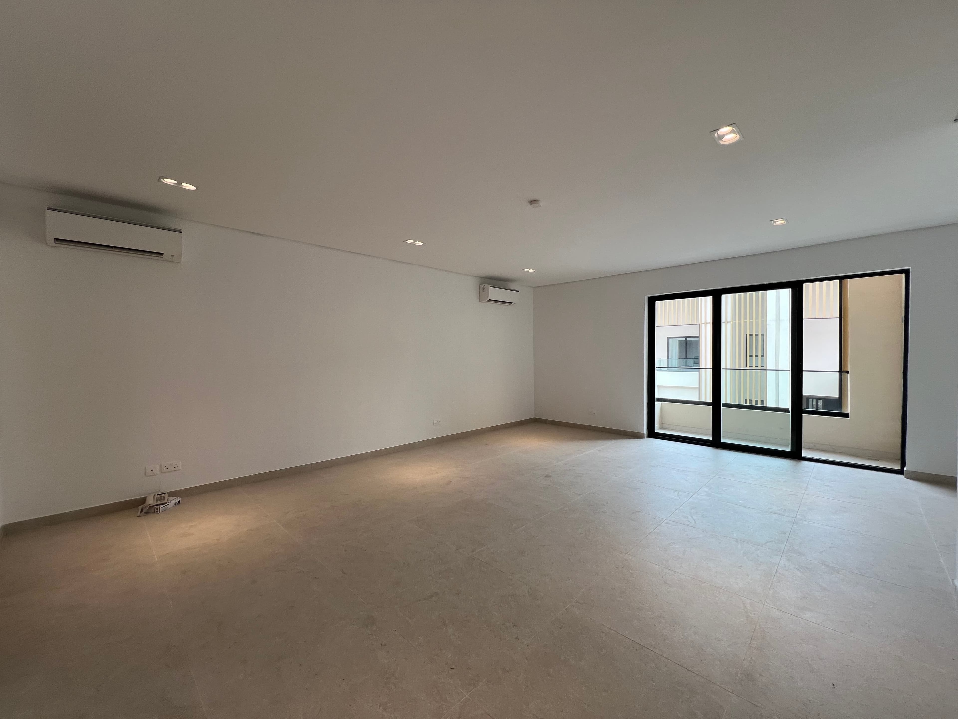 Gallery image - 14